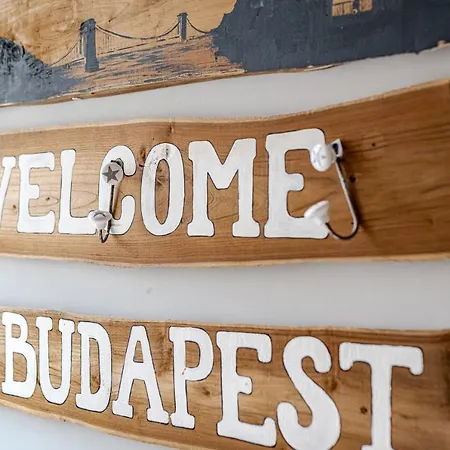 Design At The Ruin Pubs Апартаменты *